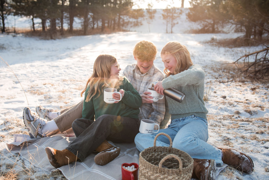 colorado winter family hot cocoa picnic